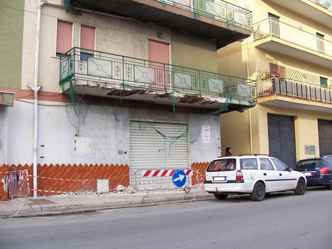 Bene confiscato in stato di abbandono