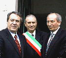 L'ex sindaco di Rosarno Giuseppe Lavorato (al centro)