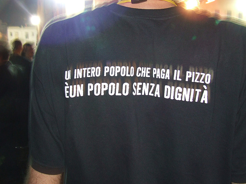 La T shirt