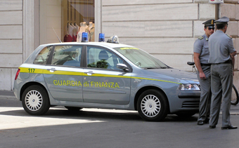 Gdf sequestra a Roma beni per 5 mln a imprenditori vicini ai casalesi