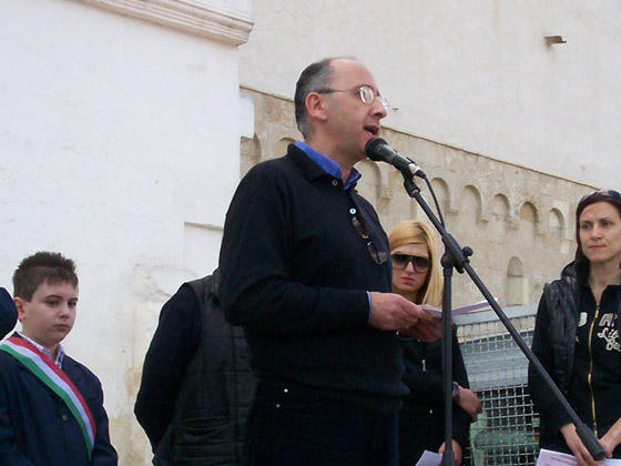 Don Marcello Cozzi a Scanzano Jonico fonte: http://lutrelli.blogspot.com/