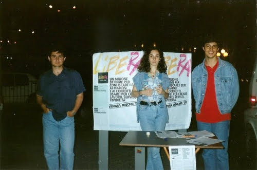 Raccolta di firme per la legge 109/96