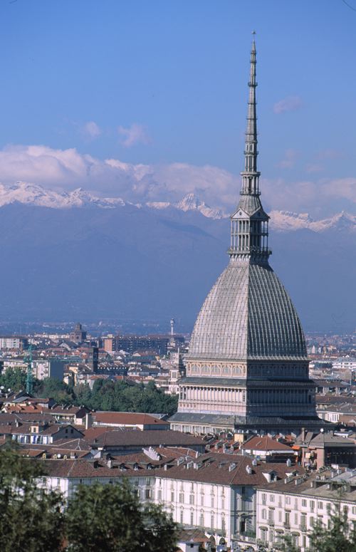 Mesagne: la Scu alza il tiro