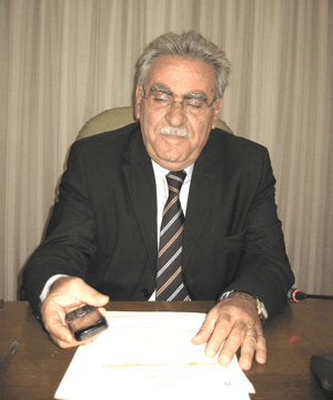 Il sindaco di Crotone Giuseppe Vallone