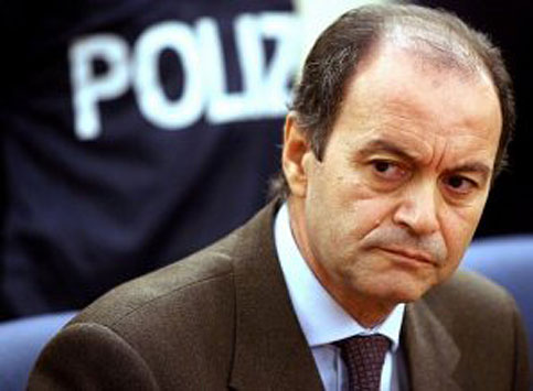 Il prefetto Giuseppe Caruso