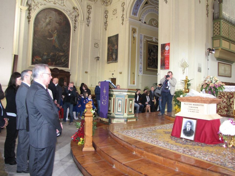 Un momento dei funerali di Placido Rizzotto (Foto a cura di Giuseppe Crapisi)