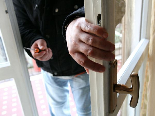 Sicurezza, fiducia alla coppia Minniti-Gabrielli