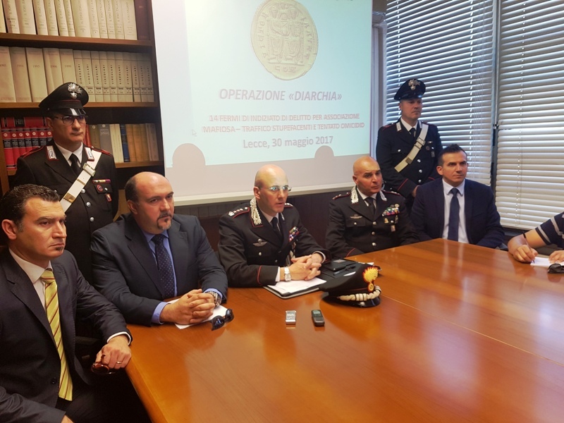 Conferenza stampa operazione diarchia
