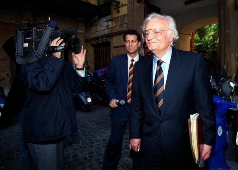 Bruno contrada 1995