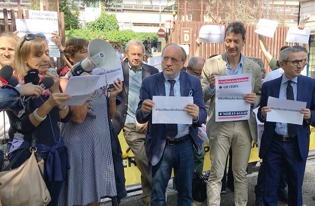 Alpi-Hrovatin, il gip rinvia la decisione
