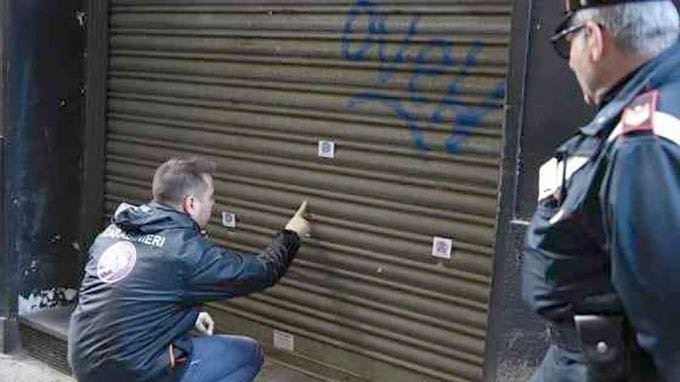 Disarmiamo Napoli