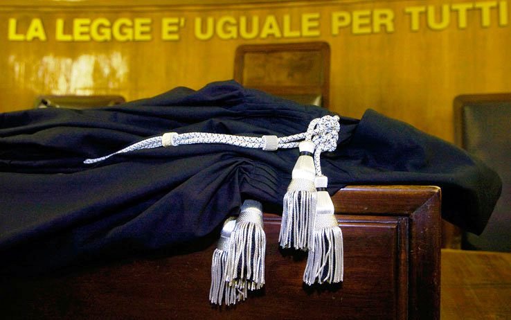 “C’è un sistema istituzionalizzato per annientare i magistrati scomodi”