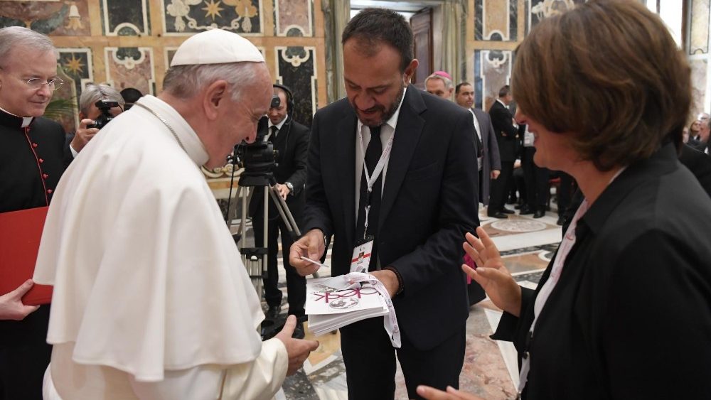 Papa vania maurizio