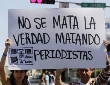 Protesta gioirnalisti uccisi messico