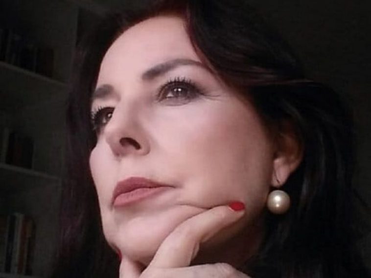 Maria Grazia profile resized 758x569