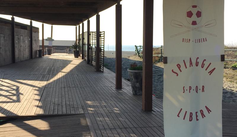 Ostia, inaugurata una seconda Spiaggia Libera SPQR