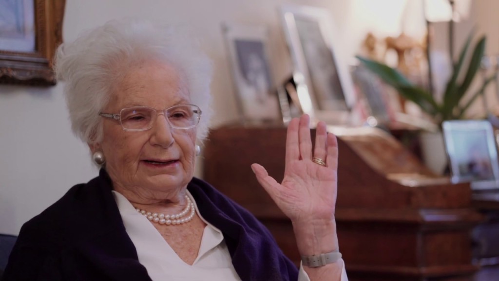 90 anni di Liliana Segre. Auguri alla ragazza che ha vissuto l’universo del male