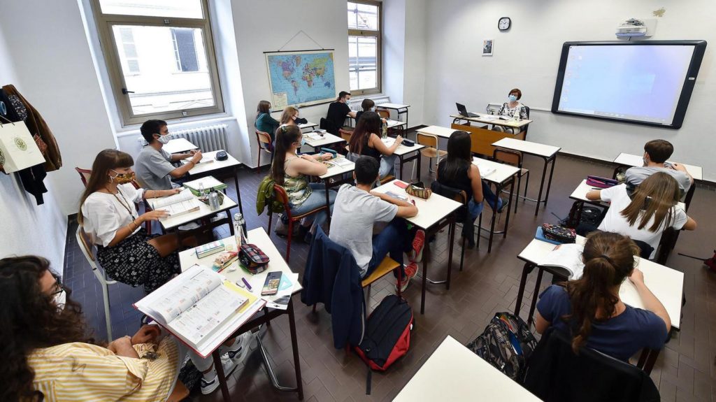 Abbiamo bisogno di più scuola per battere le mafie