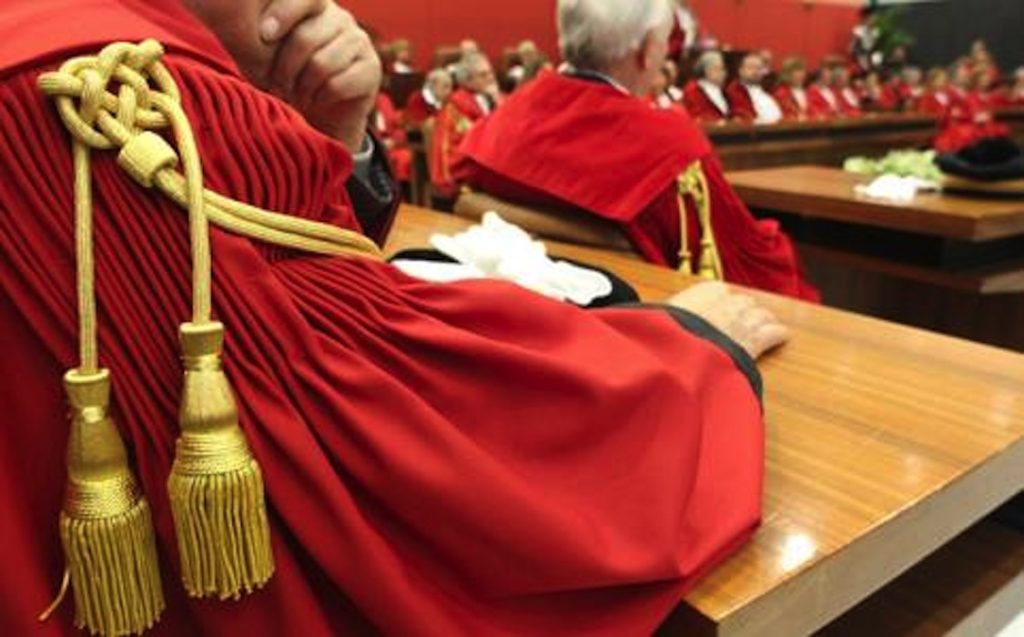 Riforma della magistratura, altro colpo alla Costituzione