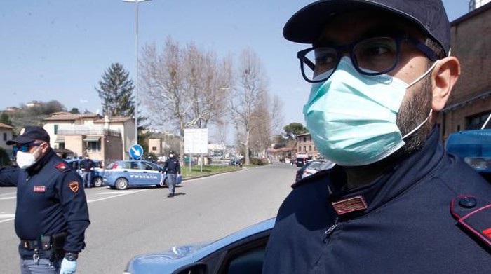 Polizia posto blocco