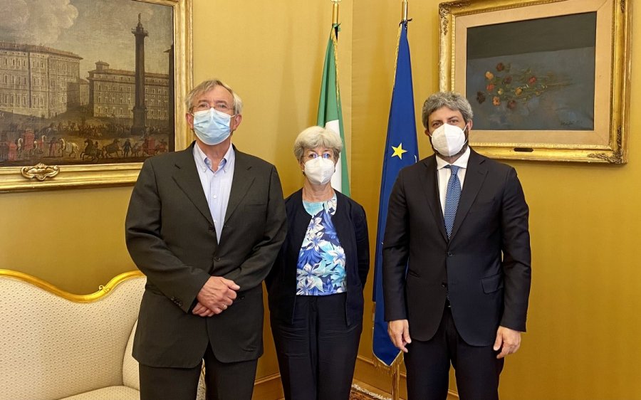 Rocchelli, il presidente Fico incontra i familiari del fotoreporter: «Un dovere stare al loro fianco»