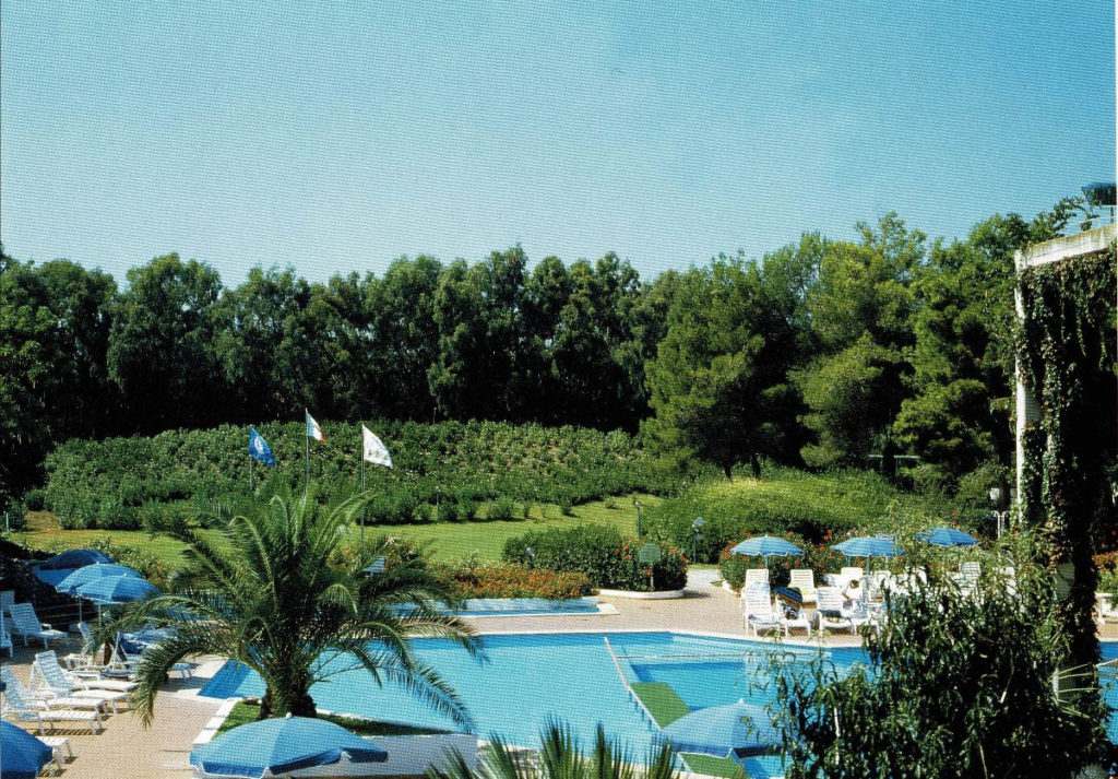 7 piscina.2000