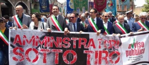 Polistena sindaci in corteo contro la ndrangheta