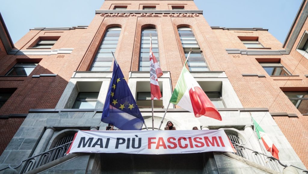 Mai piu fascismi