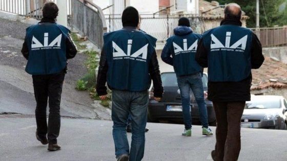Sequestro beni nel ragusano ad imprenditore operante nel ciclo dei rifiuti