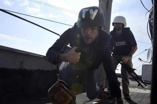Giornalisti in Ucraina: «Il bisogno più urgente sono i dispositivi di sicurezza»