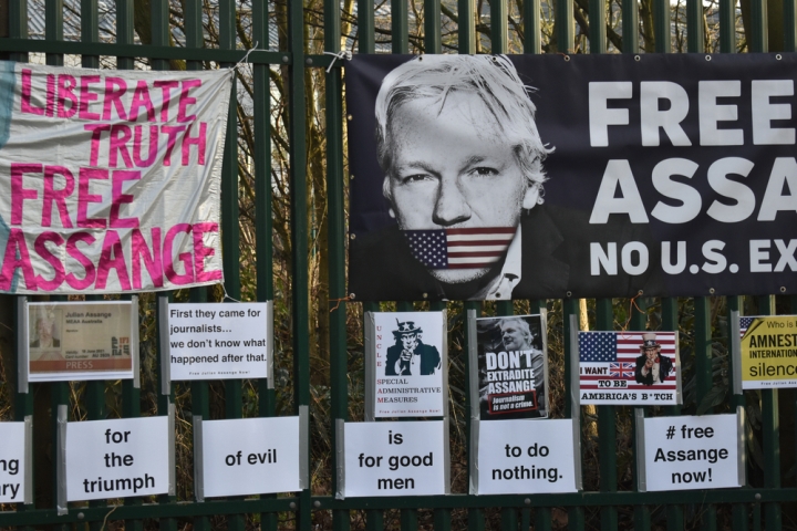 Assange