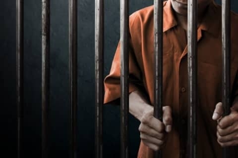La Relazione del Garante: carceri sovraffollate e alto numero di suicidi