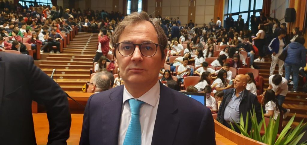 Roberto di bella