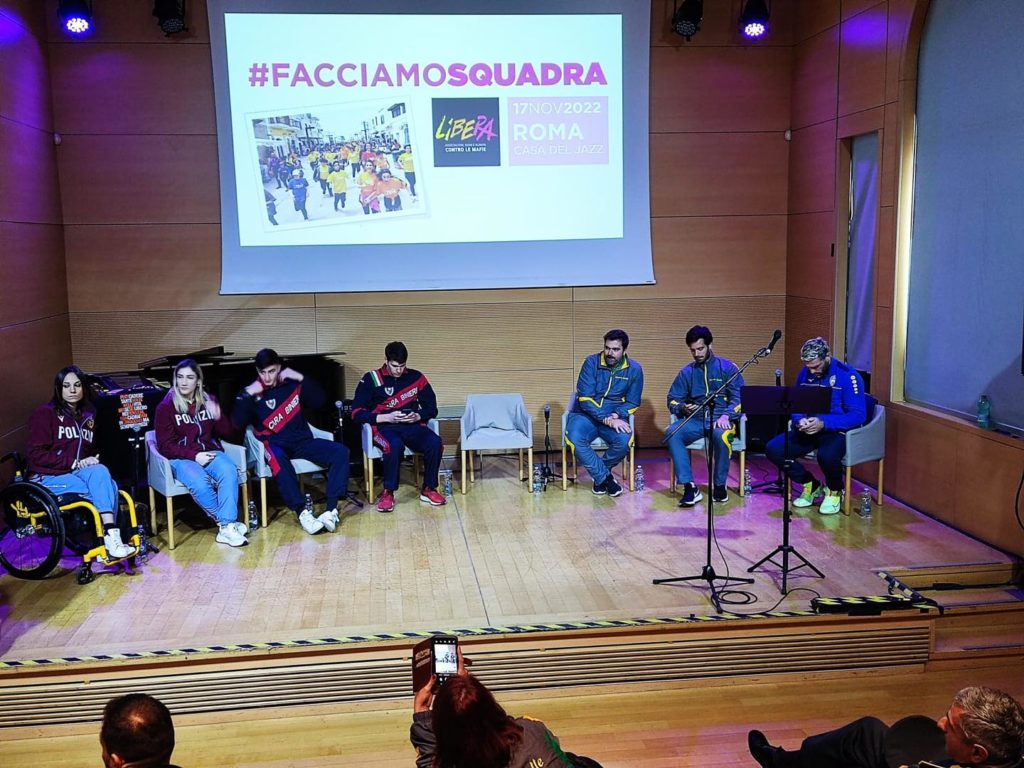 Facciamo squadra libera