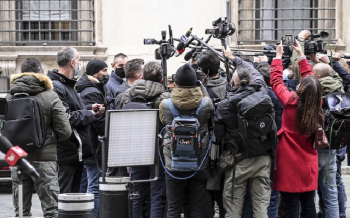 Giornalisti in piazza
