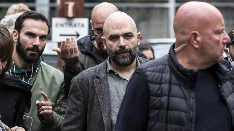 Processo per diffamazione contro Saviano, i legali di Meloni: «Valutiamo il ritiro della querela»