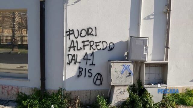 Scritta per Alfredo Cospito
