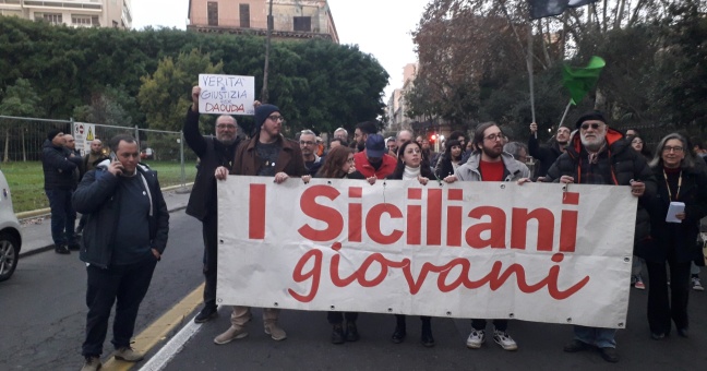 Siciliani giovani