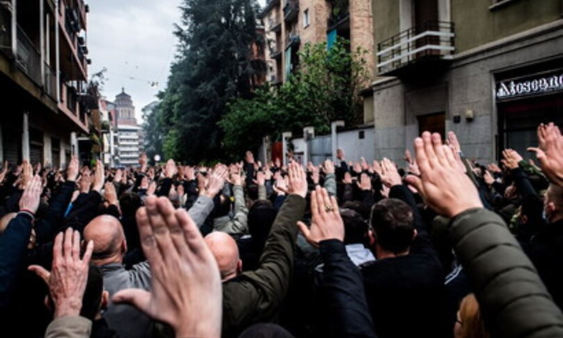 Saluto fascista