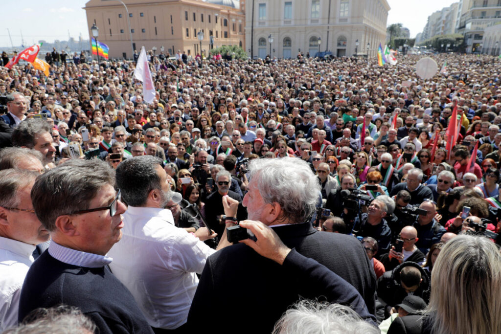 Manifestazione bari