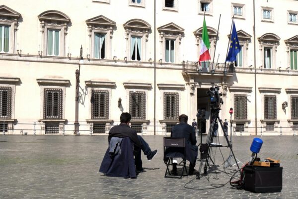 Tv politica