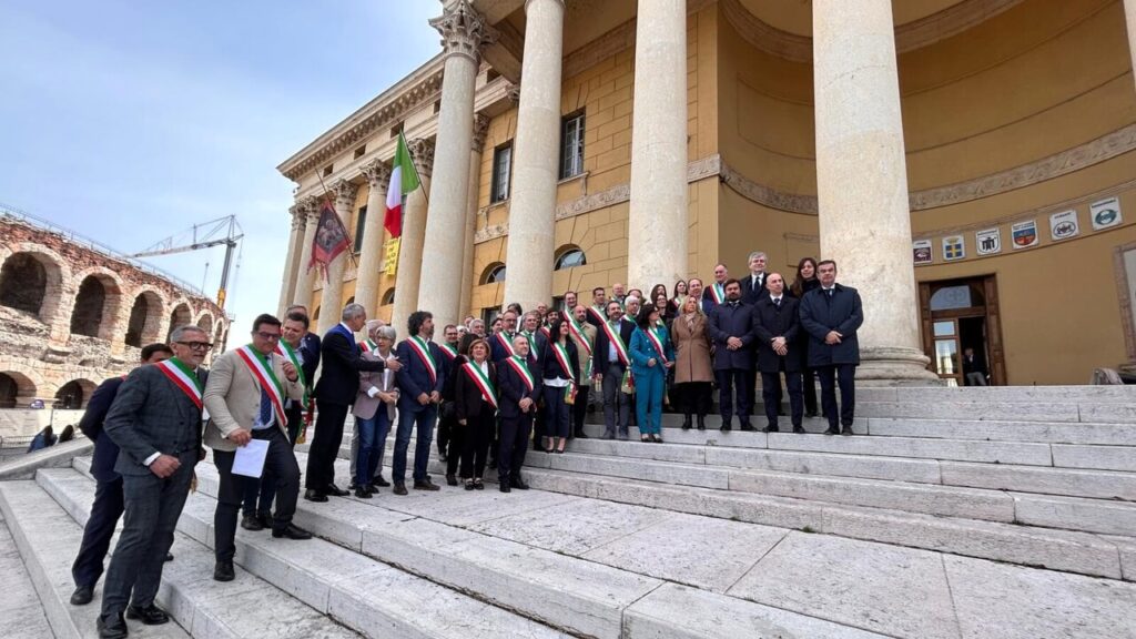 Sindaci veronesi antimafia avviso pubblico