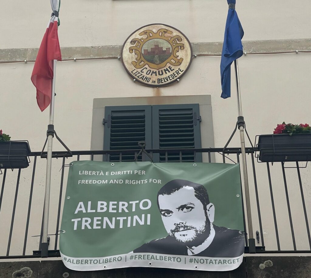 Alberto Trentini striscione Lizzano