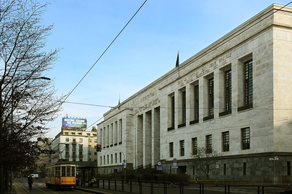 Il Palazzo di Giustizia di Milano