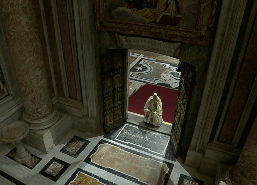 Apertura porta santa papa francesco