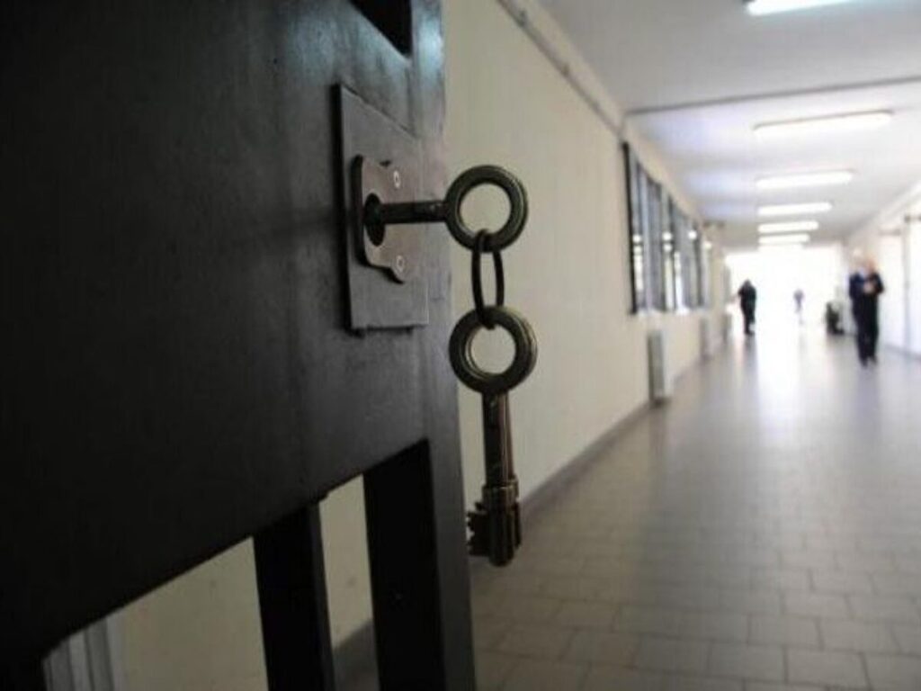 Giubileo detenuti: chiediamo clemenza e umanità nelle carceri italiane
