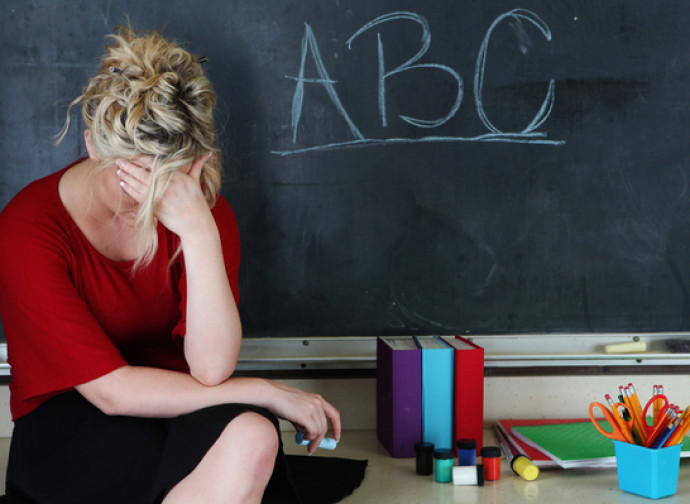 La scuola sottosopra. Una prof oltraggiata e le madri che, invece, danno ragione ai figli