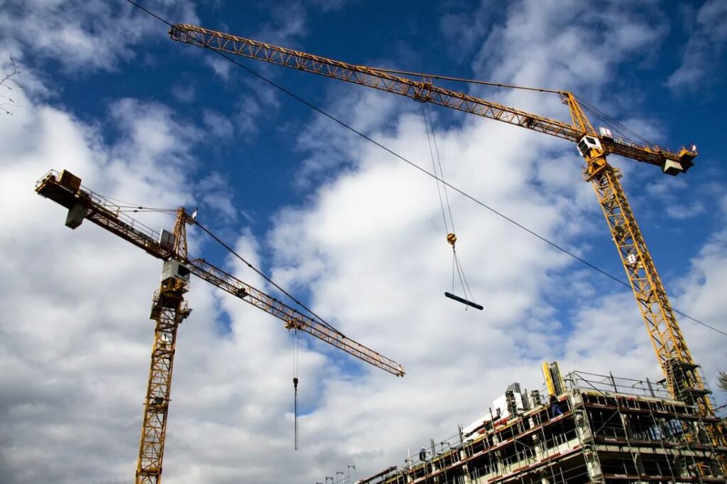 Dl Infrastrutture: le novità da autovelox a Ponte. Dietrofront su pedaggi, ma anche su armi e antimafia