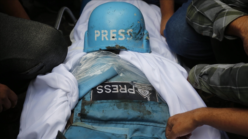 Gaza, 5 giornalisti uccisi nel raid dell’esercito israeliano sull’ospedale di Khan Younis