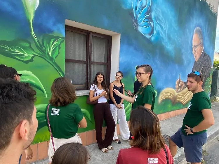 Intervista murales